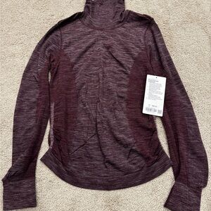 NWT Lululemon Woolly Wonder Turtleneck Size 8 Dark Adobe /White  DKAB/WHT
